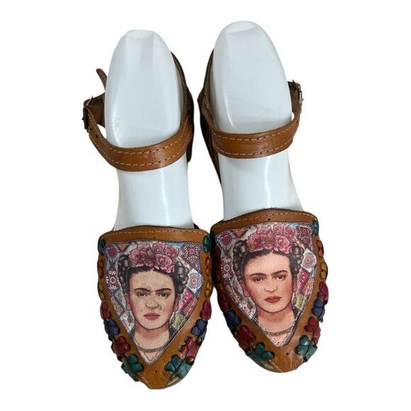 Frida Khalo Brown Leather Huarache Sandals Size 6 Rubber Outsole Close Toe - Picture 1 of 12